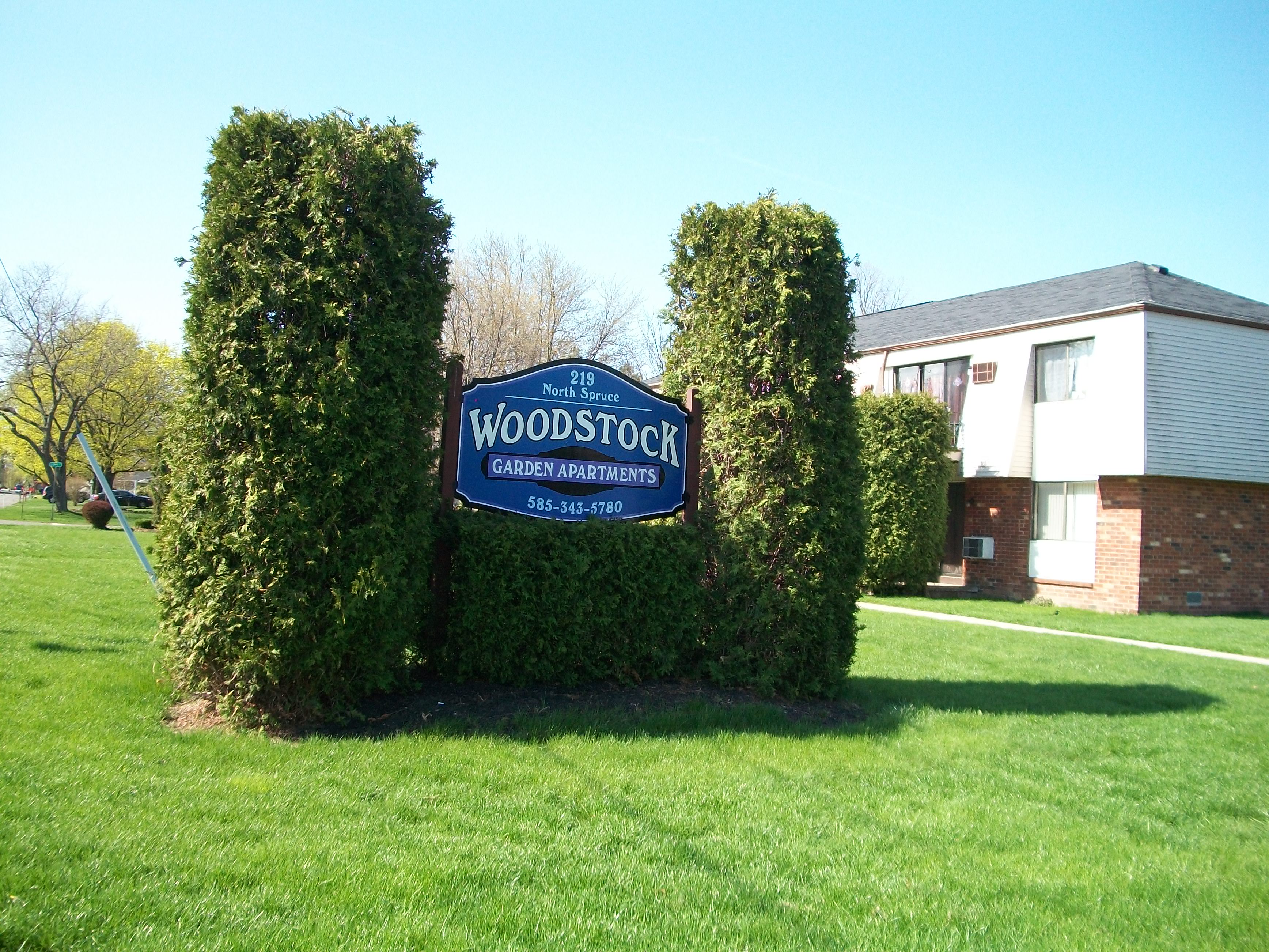 Woodstock Gardens